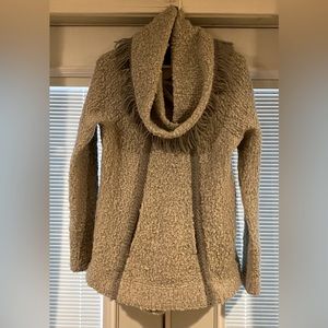 EUC Angel of the North (Anthropologie) cowl neck sweater. SZ S